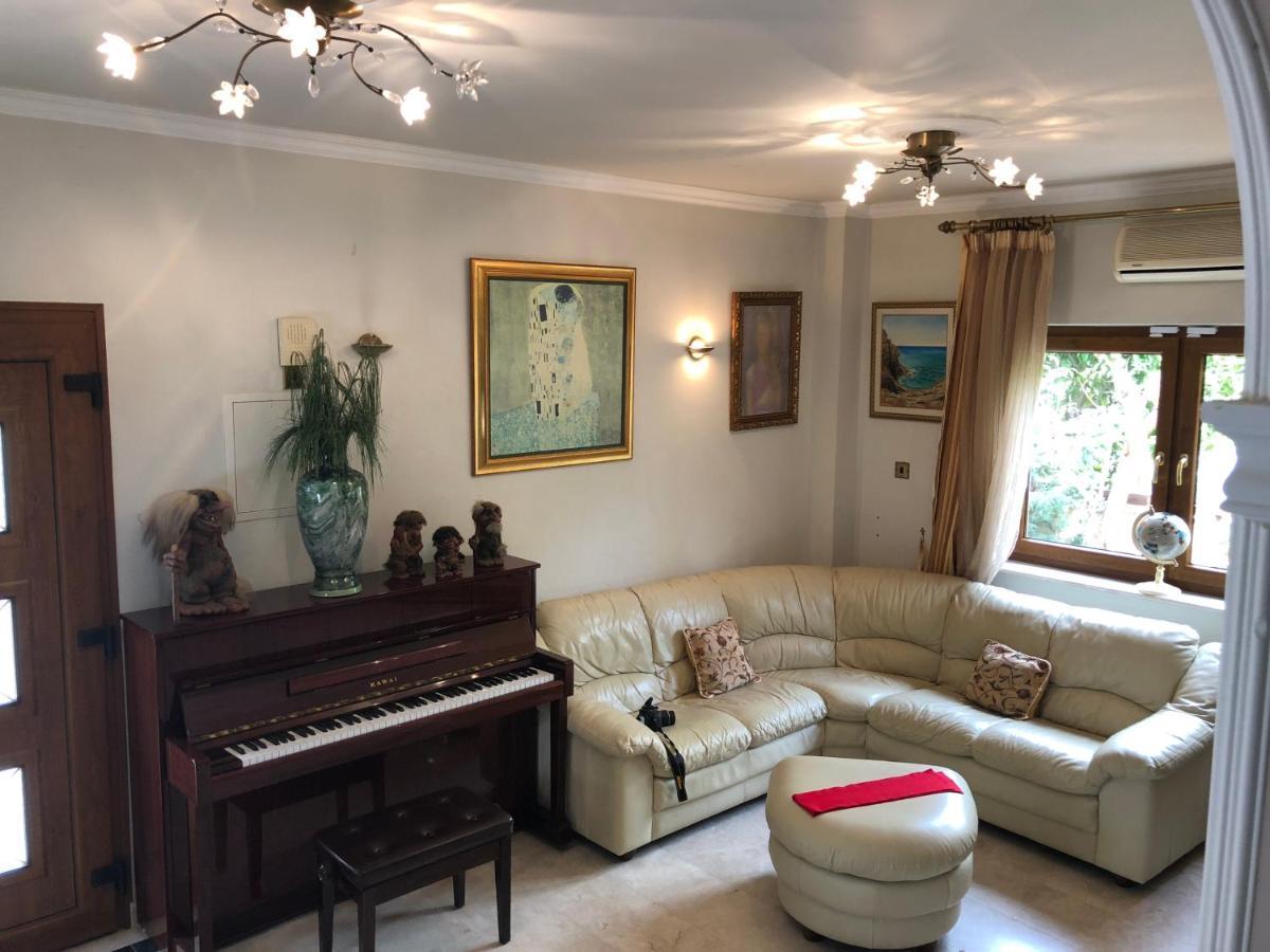 Villa Natalia Ajía Nápa Kültér fotó