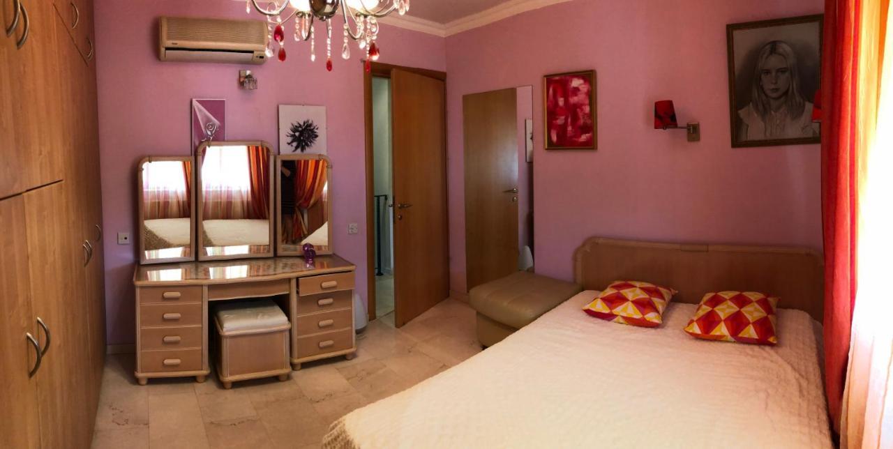Villa Natalia Ajía Nápa Kültér fotó