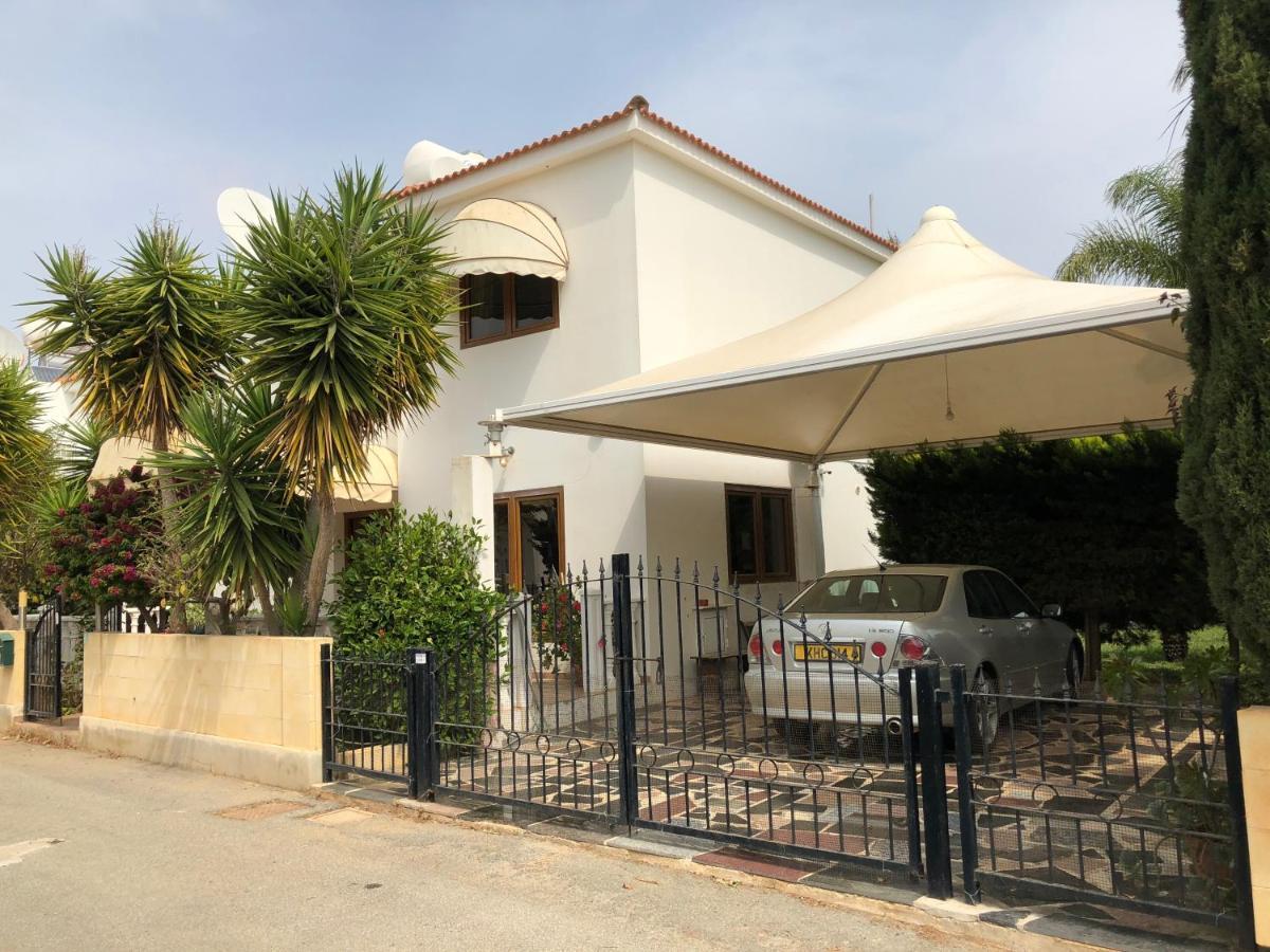 Villa Natalia Ajía Nápa Kültér fotó